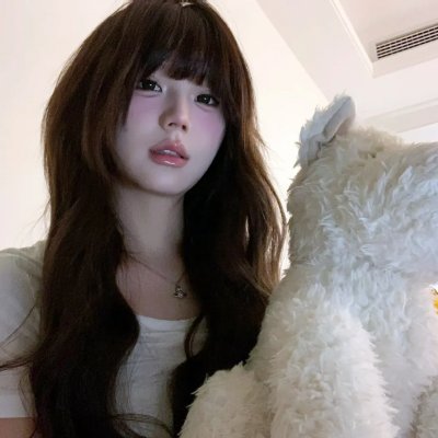 鉴宝神手，我靠赌石咸鱼翻身